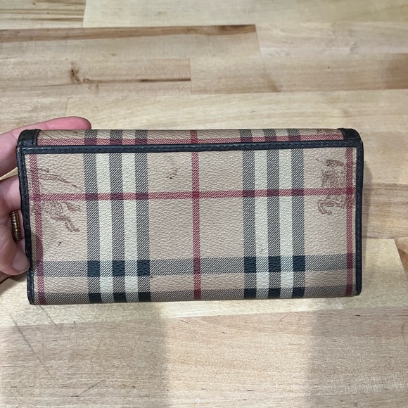 Burberry wallet - Picture 3 of 8